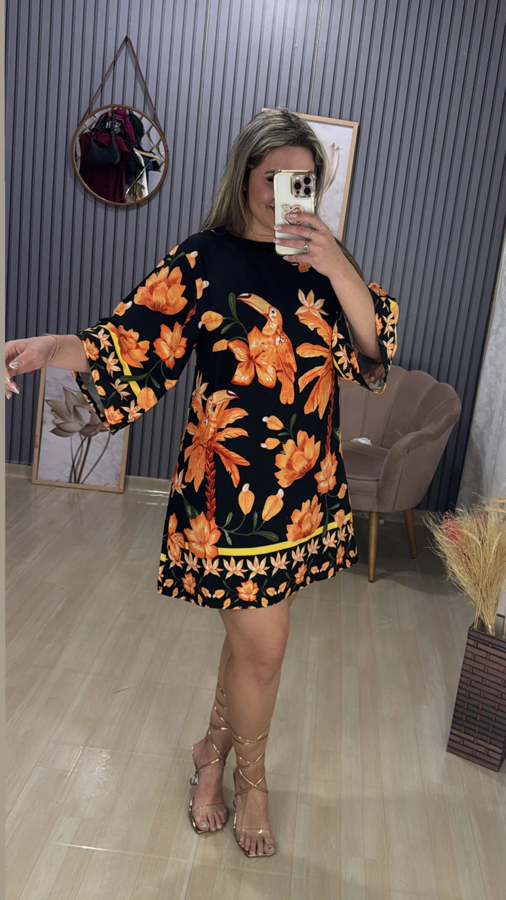 Vestido curo inspiração farm