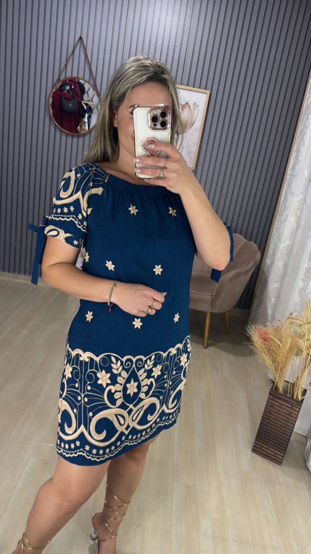 Vestido Curto Hellen