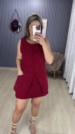 Conjunto colete shorts alfaiataria