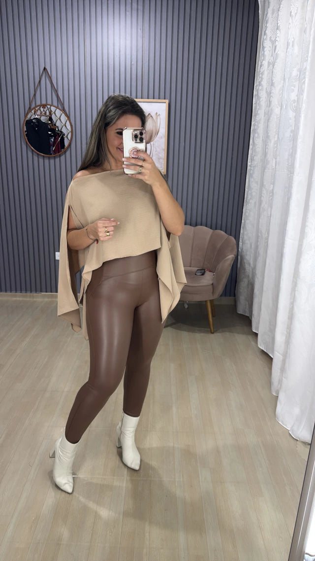 Calça couro P. U New